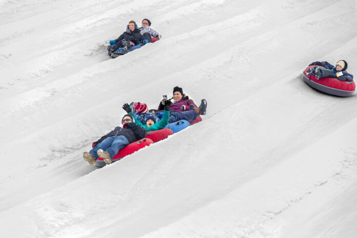 Kids snow tubing chicago